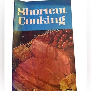 Vintage 1969 Shortcut Cooking Recipe Booklet First Printing Color Illustrated